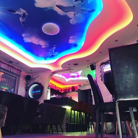 Doppelzimmer Mit Neckarblick Нюртинген Экстерьер фото